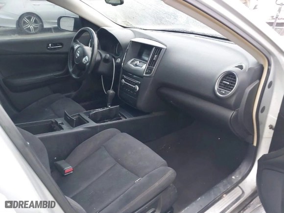 2014 Nissan Maxima 3.5 SV with VIN 1N4AA5AP0EC485438, listed as a IAAI auction lot 41346586 with 148,579 mi miles. Bid and sale history available at carsss.com. Image 5.