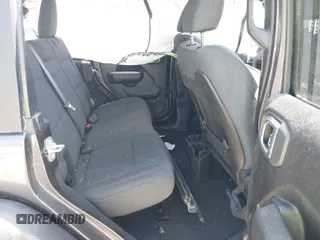 2024 Jeep Wrangler Rubicon with VIN 1C4PJXFG5RW259926, listed as a IAAI auction lot 42009249 with 37,988 mi miles and . Bid and sale history available at DreamBid. Image 8.