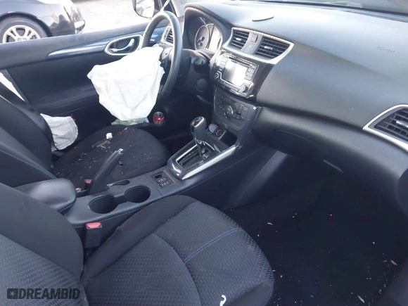 2018 Nissan Sentra SV with VIN 3N1AB7AP0JY348278, listed as a IAAI auction lot 40828873 with NaN miles. Bid and sale history available at carsss.com. Image 5.