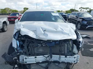 2021 Cadillac XT5 FWD Luxury with VIN 1GYKNAR40MZ146268, listed as a IAAI auction lot 41522802 with 61,775 mi miles. Bid and sale history available at carsss.com. Image 13.