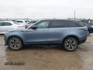 2018 Land Rover Range Rover Velar R-Dynamic HSE with VIN SALYM2RX8JA720671, listed as a IAAI auction lot 41556928 with 1 mi miles. Bid and sale history available at carsss.com. Image 14.