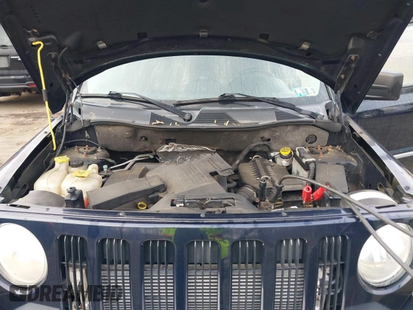 2010 Jeep Patriot Limited with VIN 1J4NF4GB0AD672289, listed as a IAAI auction lot 41807660 with 147,360 mi miles and . Bid and sale history available at DreamBid. Image 10.