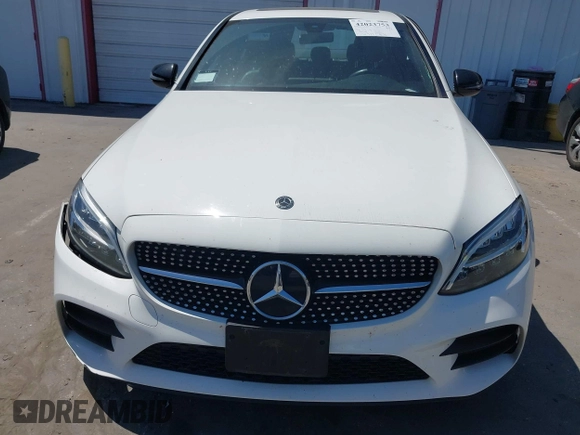 2019 Mercedes-Benz C 300 with VIN 55SWF8DBXKU313935, listed as a IAAI auction lot 42023753 with 120,777 mi miles and . Bid and sale history available at DreamBid. Image 12.