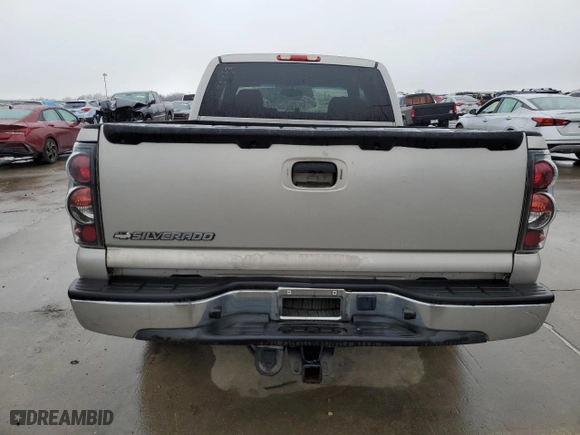 2006 Chevrolet Silverado 1500 LT1 with VIN 1GCEC19ZX6Z201543, listed as a Copart auction lot 44906515 with 130,170 mi miles and Salvage Title. Bid and sale history available at carsss.com. Image 6.