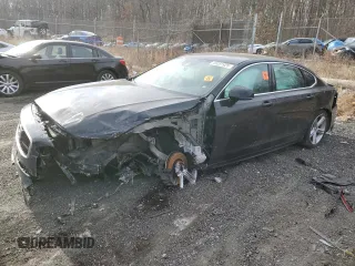 2019 Volvo S90 Momentum with VIN LVY102AK6KP083470, listed as a Copart auction lot 45091925 with 100,408 mi miles and Salvage Title. Bid and sale history available at carsss.com. Image 1.