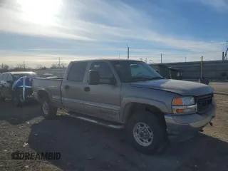 2001 GMC Sierra 1500HD SLE z VIN 1GTGK13U51F165800, wystawiony jako Copart lot #82983364 z przebiegiem 139 686 mil mil oraz Szkody całkowita. Historia ofert i sprzedaży dostępna na DreamBid. Obrazek 4.