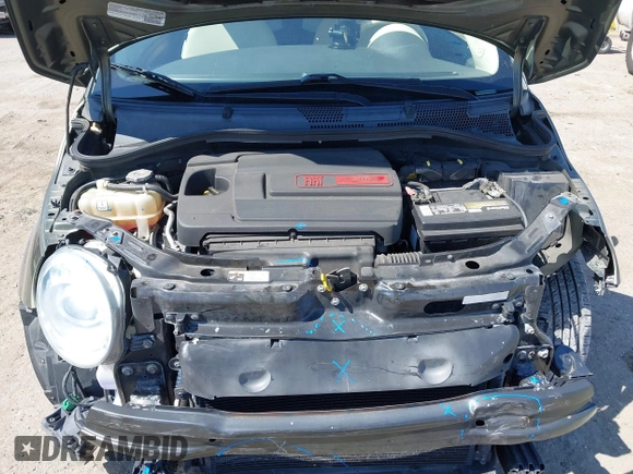 2014 FIAT 500 Pop with VIN 3C3CFFAR1ET294017, listed as a IAAI auction lot 42064496 with 1 mi miles. Bid and sale history available at carsss.com. Image 10.
