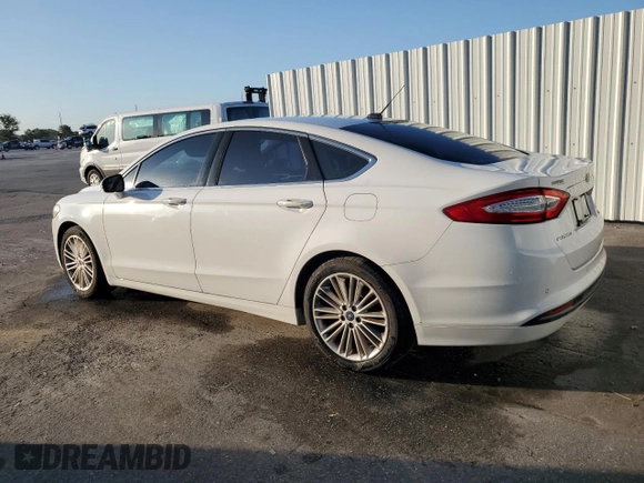 2016 Ford Fusion SE with VIN 1FA6P0HDXG5119898, listed as a Copart auction lot 62375375 with 92,631 mi miles and Clean title. Bid and sale history available at DreamBid. Image 2.