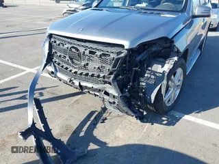 2016 Mercedes-Benz GL with VIN 4JGDF6EE1GA700391, listed as a IAAI auction lot 41309028 with 58,741 mi miles. Bid and sale history available at carsss.com. Image 6.