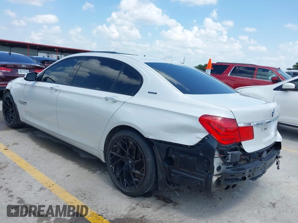 2012 BMW 7 Series 750Li with VIN WBAKB8C54CC964576, listed as a IAAI auction lot 42499443 with 78,728 mi miles and . Bid and sale history available at DreamBid. Image 3.