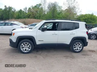 2018 Jeep Renegade Sport with VIN ZACCJBABXJPJ38577, listed as a IAAI auction lot 42112944 with 139,439 mi miles. Bid and sale history available at carsss.com. Image 14.