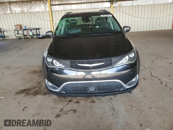 2017 Chrysler Pacifica Limited с VIN 2C4RC1GG9HR816844, выставлен на аукционе Copart как лот 54270215 с пробегом 82 634 миль миль и Списание • Salvage title. История ставок и продаж доступна на DreamBid. Изображение 5.