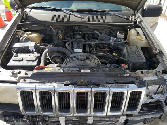 1998 Jeep Grand Cherokee Laredo with VIN 1J4FX58S1WC130492, listed as a Copart auction lot 47656265 with 0 mi miles and Salvage Title. Bid and sale history available at carsss.com. Image 12.