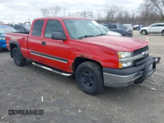 2004 Chevrolet Silverado 1500 Z71 with VIN 2GCEK19T141108480, listed as a IAAI auction lot 42013706 with 116,648 mi miles. Bid and sale history available at carsss.com. Image 1.