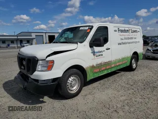2014 Nissan NV Cargo SV with VIN 1N6BF0KM7EN100725, listed as a Copart auction lot 70743074 with 124,762 mi miles and Salvage Title. Bid and sale history available at carsss.com. Image 1.