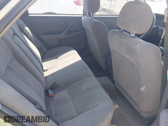 2001 Toyota Camry CE with VIN 4T1BG22K11U805882, listed as a IAAI auction lot 42576999 with 300,777 mi miles and . Bid and sale history available at DreamBid. Image 8.