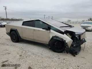 2024 Tesla Cybertruck with VIN 7G2CEHED3RA000771, listed as a Copart auction lot 87314874 with 30,197 mi miles and Salvage Title. Bid and sale history available at carsss.com. Image 4.