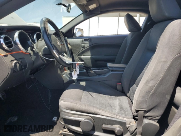 2006 Ford Mustang Standard with VIN 1ZVFT80N165219229, listed as a Copart auction lot 60684965 with 171,273 mi miles and Salvage title. Bid and sale history available at DreamBid. Image 7.