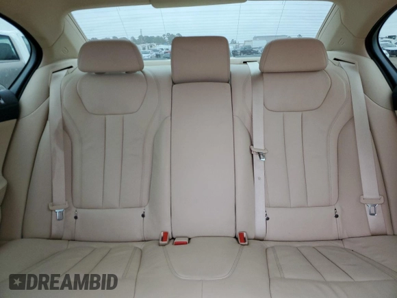 2021 BMW 7 Series 740i with VIN WBA7T2C09MCG32688, listed as a Copart auction lot 88122315 with 30,668 mi miles and Salvage title. Bid and sale history available at DreamBid. Image 10.
