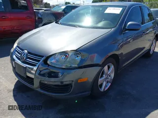 2008 Volkswagen Jetta SE with VIN 3VWRZ71K58M082108, listed as a IAAI auction lot 41799324 with 184,055 mi miles and . Bid and sale history available at DreamBid. Image 6.