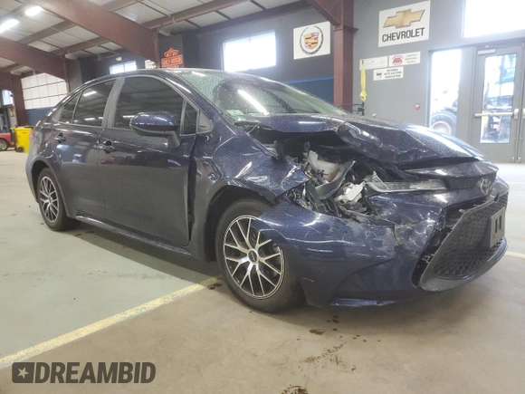 2021 Toyota Corolla LE with VIN 5YFEPMAE7MP269904, listed as a Copart auction lot 52241115 with 68,669 mi miles and Salvage Title. Bid and sale history available at carsss.com. Image 4.