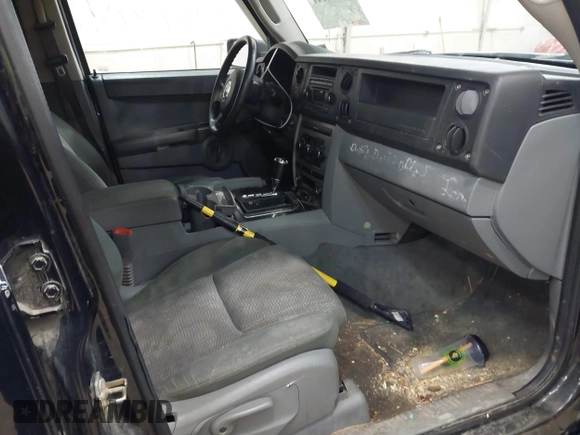 2007 Jeep Commander Sport with VIN 1J8HG48K07C569931, listed as a IAAI auction lot 42174141 with Not Provided miles and . Bid and sale history available at carsss.com. Image 5.