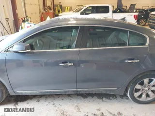 2013 Buick LaCrosse Premium 2 with VIN 1G4GH5E39DF238810, listed as a IAAI auction lot 41497490 with 60,507 mi miles. Bid and sale history available at carsss.com. Image 14.