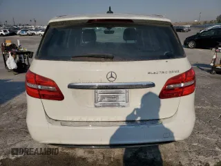 2014 Mercedes-Benz B Electric Drive with VIN WDDVP9AB6EJ003241, listed as a Copart auction lot 88018125 with 52,908 mi miles and Clean Title. Bid and sale history available at DreamBid. Image 6.