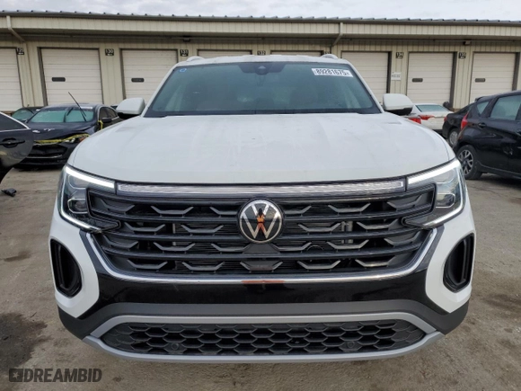 2024 Volkswagen Atlas Cross Sport 2.0T SE with VIN 1V2LE2CA8RC263457, listed as a Copart auction lot 89281675 with 37 mi miles and Salvage Title. Bid and sale history available at carsss.com. Image 5.