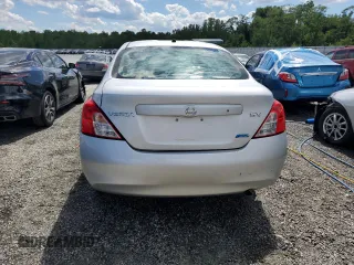 2012 Nissan Versa S with VIN 3N1CN7AP4CL867883, listed as a Copart auction lot 55917815 with 136,405 mi miles and Salvage title. Bid and sale history available at DreamBid. Image 6.