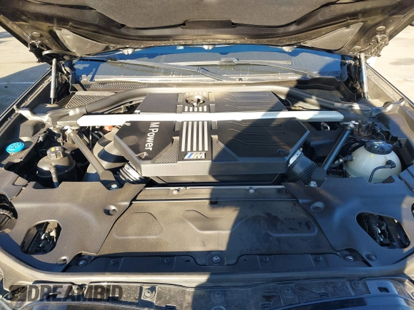 2020 BMW X4 M with VIN 5YMUJ0C05LLU67354, listed as a IAAI auction lot 41640960 with 38,948 mi miles. Bid and sale history available at carsss.com. Image 10.