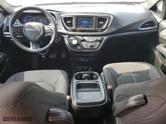 2018 Chrysler Pacifica Touring Plus with VIN 2C4RC1FG8JR352596, listed as a Copart auction lot 49112905 with 147,660 mi miles and Salvage Title. Bid and sale history available at carsss.com. Image 8.