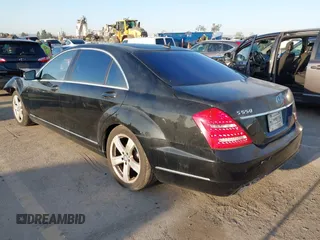 2011 Mercedes-Benz S 550 with VIN WDDNG7BB9BA387028, listed as a IAAI auction lot 41988693 with 122,421 mi miles and . Bid and sale history available at DreamBid. Image 3.