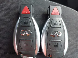 2018 Infiniti QX30 z VIN SJKCH5CP0JA002335, wystawiony jako IAAI lot #42114171 z przebiegiem 87 550 mil mil oraz . Historia ofert i sprzedaży dostępna na DreamBid. Obrazek 11.