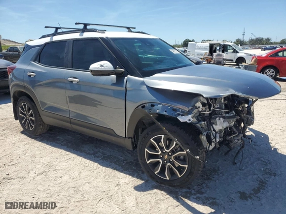 2021 Chevrolet TrailBlazer ACTIV with VIN KL79MVSLXMB095089, listed as a Copart auction lot 49621815 with 35,987 mi miles and Non Repairable. Bid and sale history available at carsss.com. Image 4.