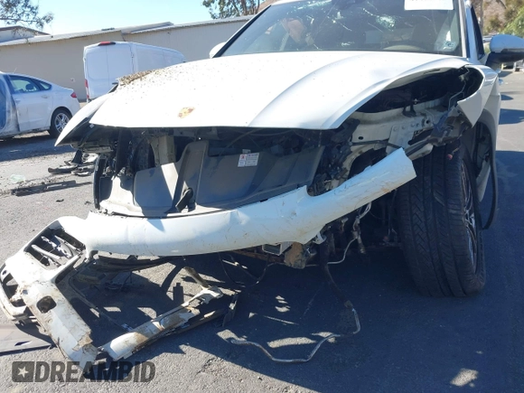 2021 Porsche Cayenne z VIN WP1AA2AY2MDA07529, wystawiony jako IAAI lot #41408743 z przebiegiem Nie podano mil oraz . Historia ofert i sprzedaży dostępna na DreamBid. Obrazek 18.