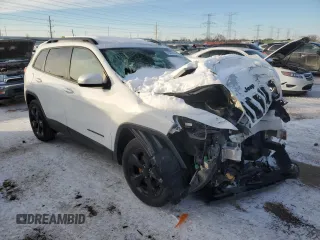 2016 Jeep Cherokee Latitude with VIN 1C4PJMCB2GW111981, listed as a Copart auction lot 45676165 with 0 mi miles and Salvage Title. Bid and sale history available at carsss.com. Image 4.