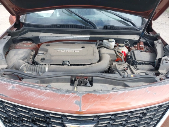 2019 Cadillac XT4 AWD Premium Luxury with VIN 1GYFZDR45KF183306, listed as a IAAI auction lot 42136598 with 44,657 mi miles and . Bid and sale history available at carsss.com. Image 10.