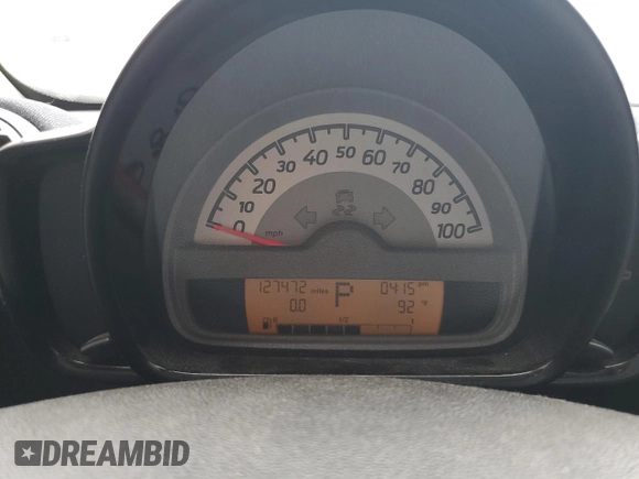 2012 Smart fortwo Pure with VIN WMEEJ3BA2CK519118, listed as a Copart auction lot 57813115 with 127,472 mi miles and Clean title. Bid and sale history available at DreamBid. Image 9.