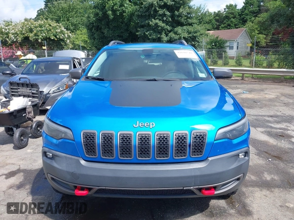 2019 Jeep Cherokee Trailhawk z VIN 1C4PJMBX1KD336247, wystawiony jako IAAI lot #42646549 z przebiegiem 61 636 mil mil oraz . Historia ofert i sprzedaży dostępna na DreamBid. Obrazek 12.