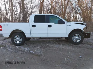 2008 Ford F-150 XLT with VIN 1FTPW14568FB11119, listed as a IAAI auction lot 41654772 with 136,426 mi miles. Bid and sale history available at carsss.com. Image 14.