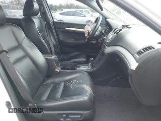 2006 Acura TSX z VIN JH4CL96816C018177, wystawiony jako IAAI lot #42071755 z przebiegiem 178 992 mil mil oraz . Historia ofert i sprzedaży dostępna na DreamBid. Obrazek 5.