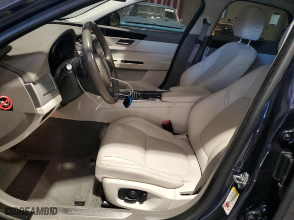 2016 Jaguar XF 35t Prestige with VIN SAJBK4BV7GCY12666, listed as a Copart auction lot 79850254 with 56,205 mi miles and Clean Title. Bid and sale history available at carsss.com. Image 7.