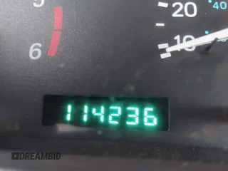 2000 Jeep Wrangler SE with VIN 1J4FA29P2YP797156, listed as a IAAI auction lot 41517183 with 114,236 mi miles. Bid and sale history available at carsss.com. Image 15.