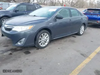 2012 Toyota Camry Hybrid XLE with VIN 4T1BD1FK9CU059021, listed as a IAAI auction lot 41932696 with 194,292 mi miles. Bid and sale history available at carsss.com. Image 17.