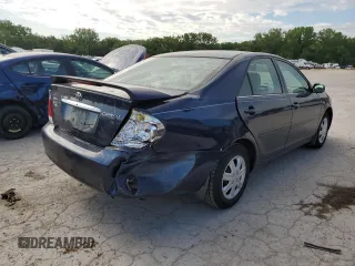2005 Toyota Camry STD z VIN 4T1BE32K15U062271, wystawiony jako Copart lot #55957155 z przebiegiem 187 231 mil mil oraz Szkoda całkowita • Salvage title. Historia ofert i sprzedaży dostępna na DreamBid. Obrazek 3.