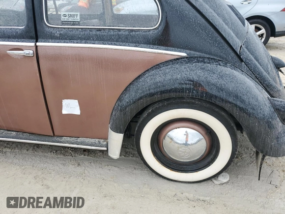 1956 Volkswagen Beetle with VIN 1226101, listed as a Copart auction lot 74739324 with 34,472 mi miles and Salvage Title. Bid and sale history available at DreamBid. Image 12.