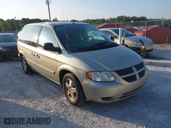 2007 Dodge Caravan SXT with VIN 1D4GP45R47B182876, listed as a IAAI auction lot 42792322 with 80,207 mi miles and . Bid and sale history available at DreamBid. Image 1.