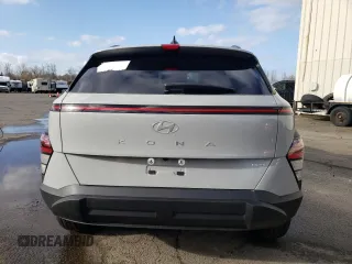 2024 Hyundai Kona SEL with VIN KM8HCCAB1RU044540, listed as a Copart auction lot 44995405 with 3,133 mi miles and Clean Title. Bid and sale history available at carsss.com. Image 6.