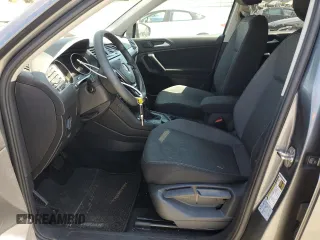 2021 Volkswagen Tiguan S with VIN 3VV0B7AX8MM010519, listed as a Copart auction lot 59809805 with 53,595 mi miles and Salvage title. Bid and sale history available at DreamBid. Image 7.